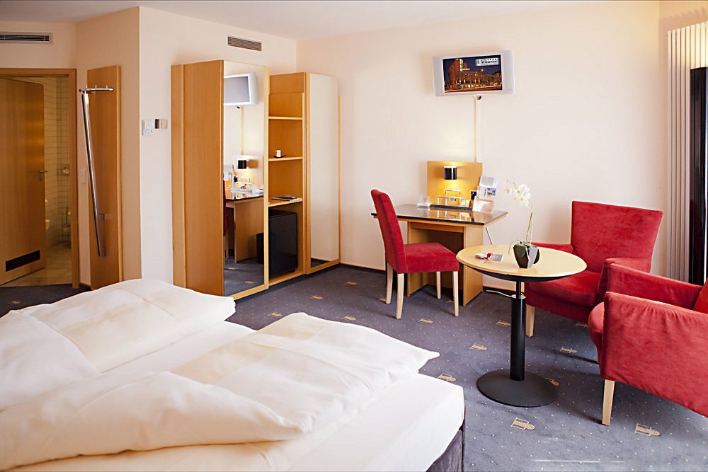 Hotel Theresientor 스트라우빙 외부 사진